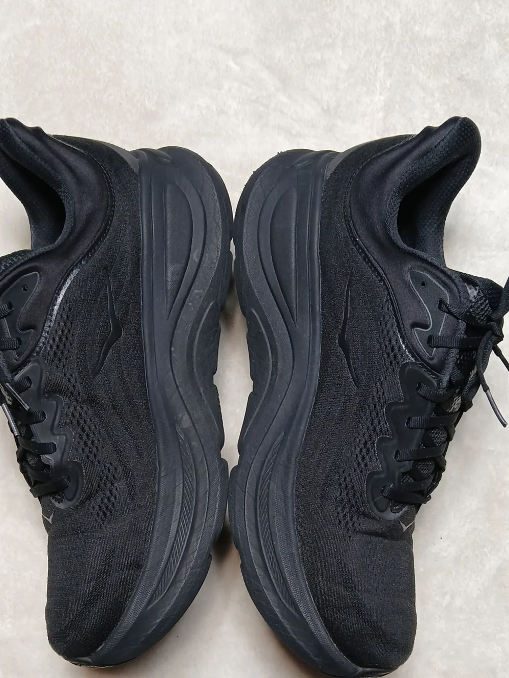 HOKA One One Bondi 9 Black Running Shoes Size 14D Mens